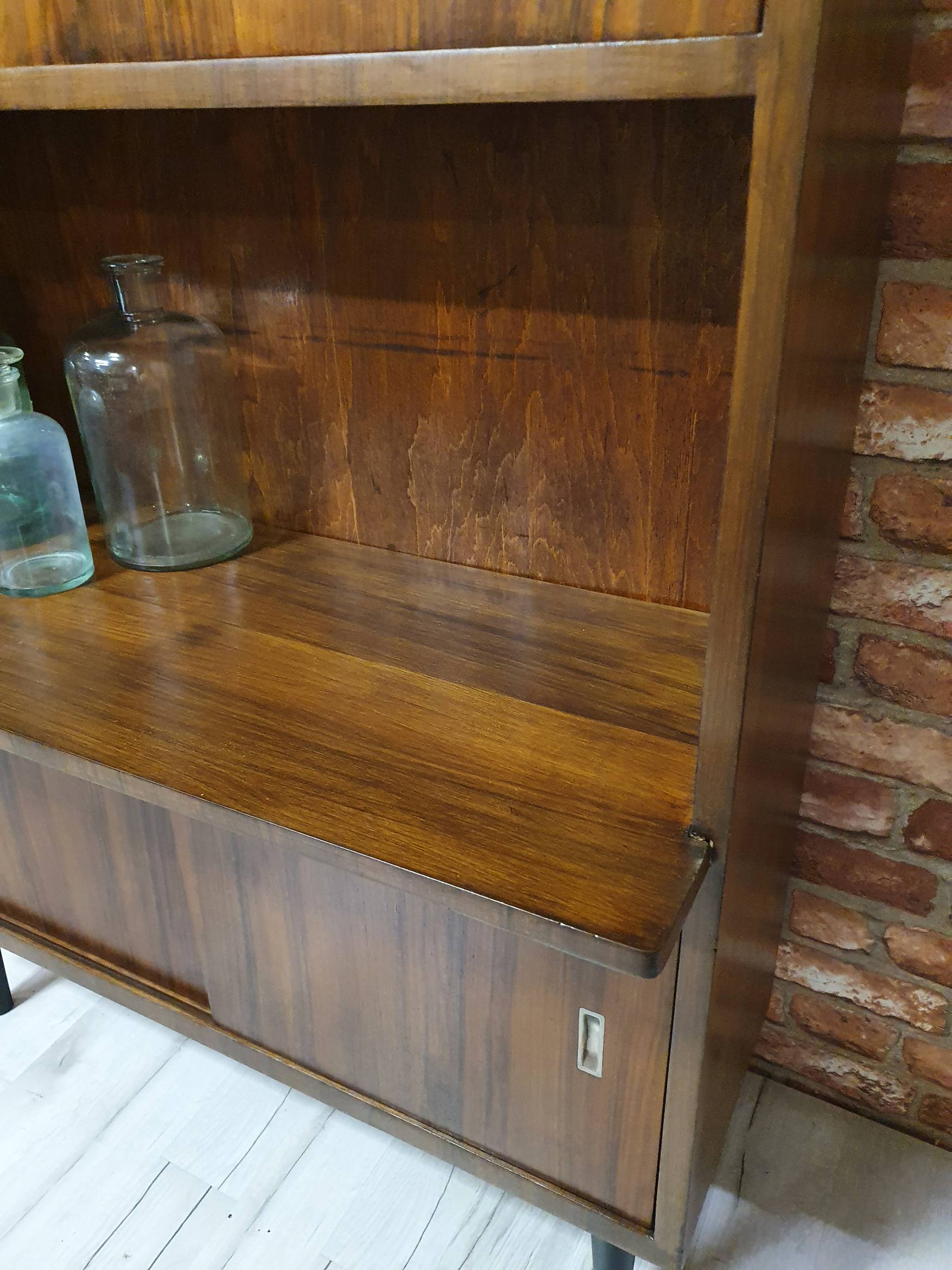 Bibliothèque rénovée vitrine années 1960 rétro vintage, Polska