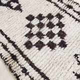 Moroccan berbere carpet 400x72cm