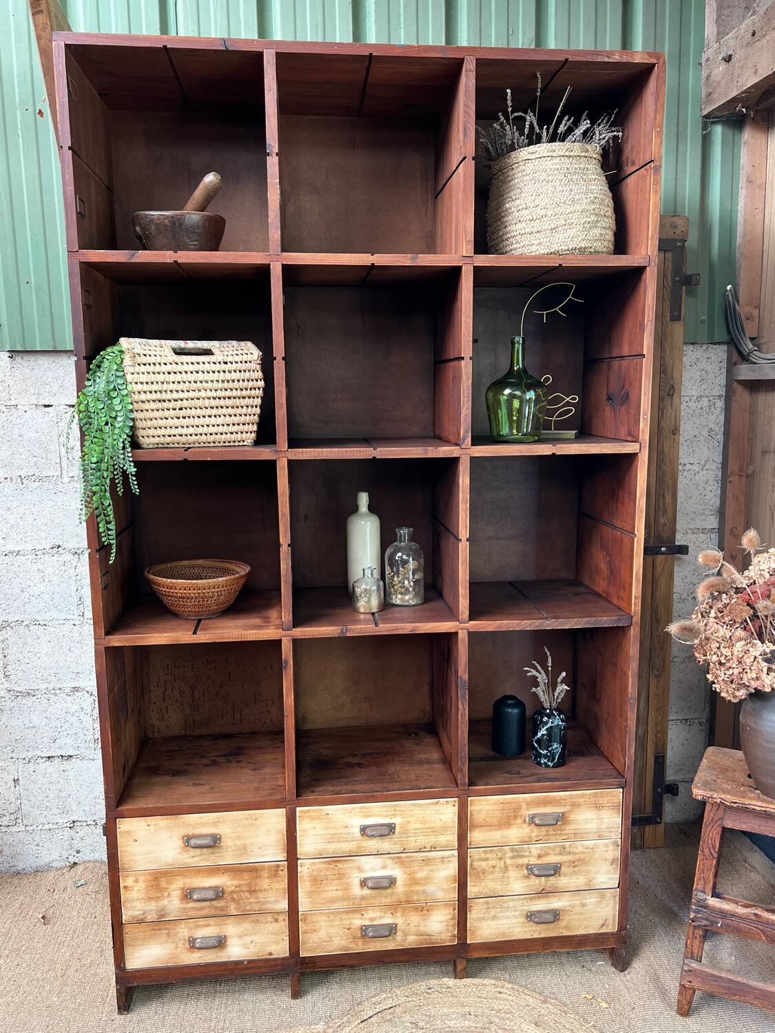 Meuble de métier, meuble de rangement