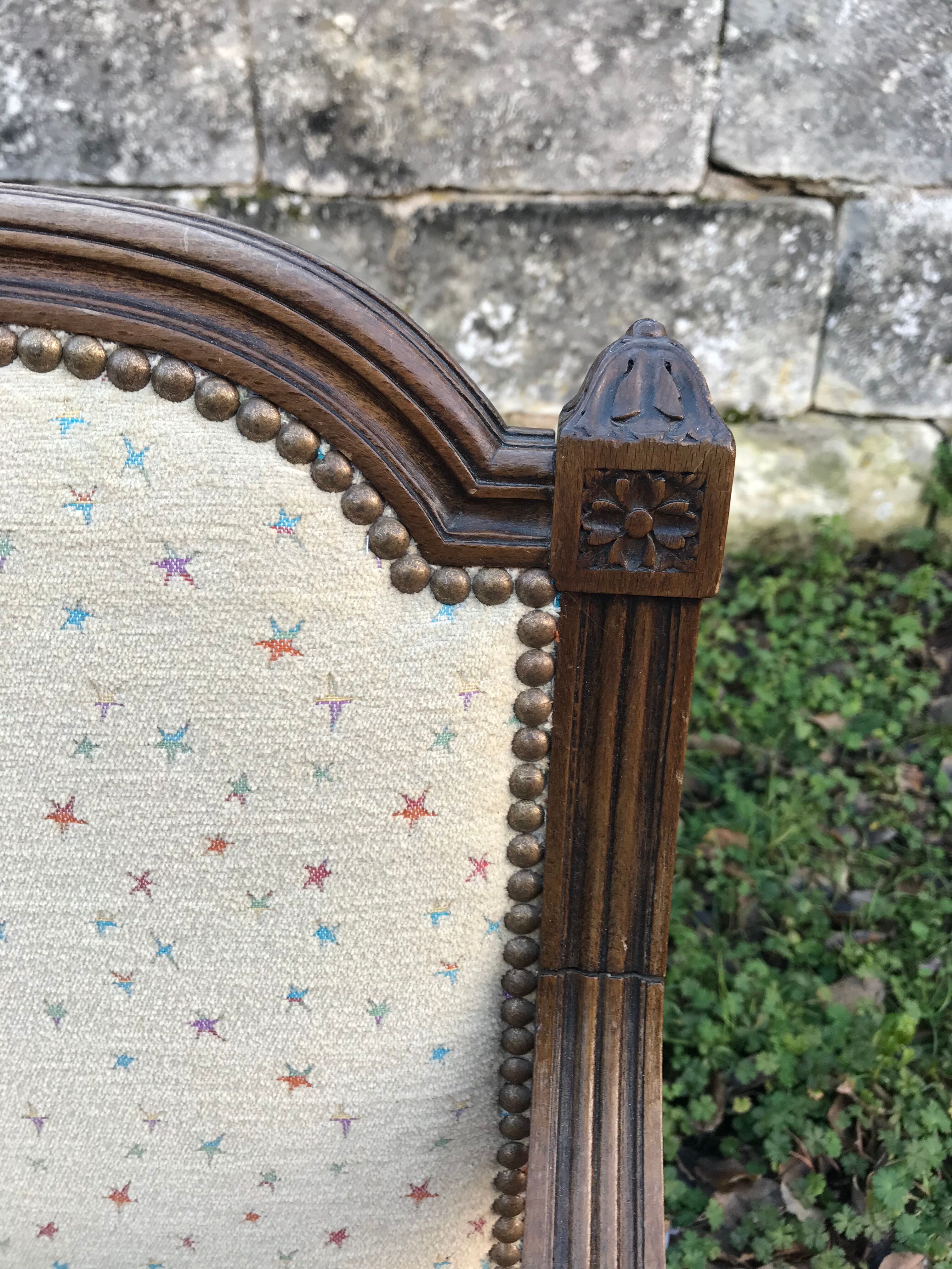 Theatre seat