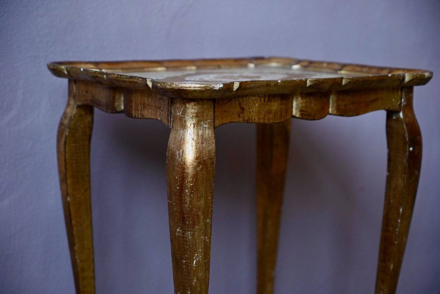 Nested tables in Florentine baroque style, gilded with gold leaf, Florence 1950s-60s.