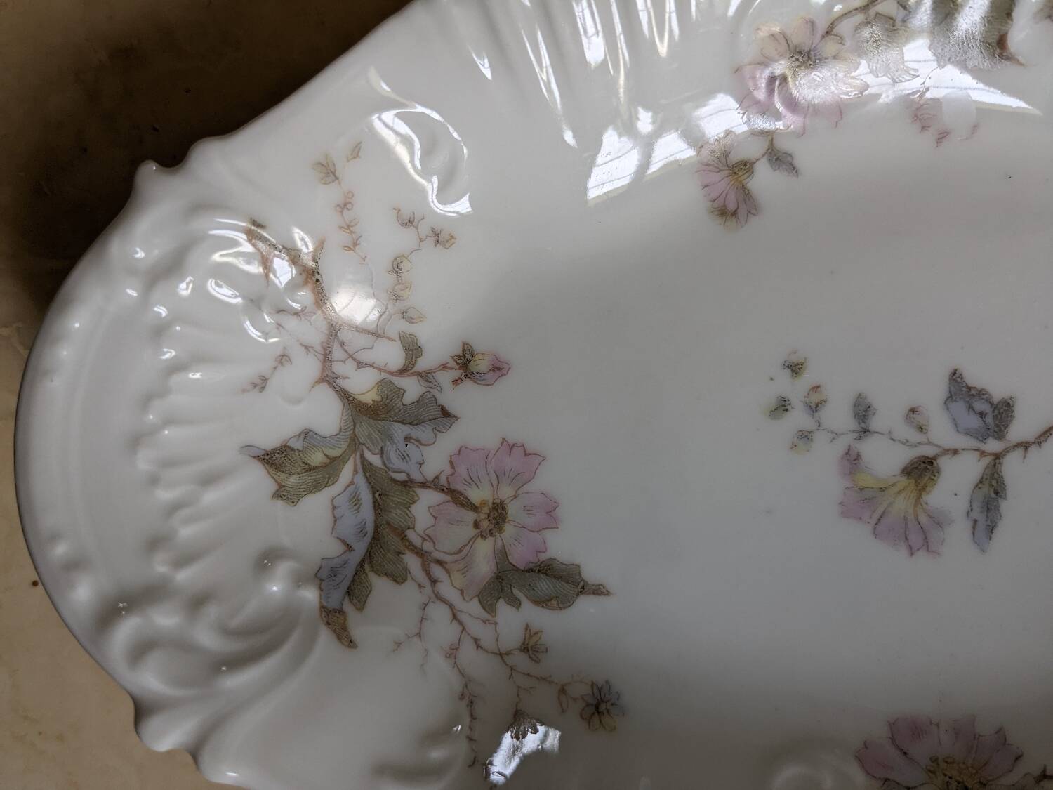 Four earthenware bowls A Hache & Compagnie Vierzon