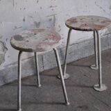 Set of 2 grey workshop stools in wood and metal, 1970s, industrial style.