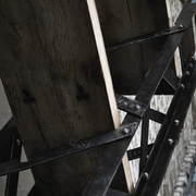 Eiffel riveted shelf