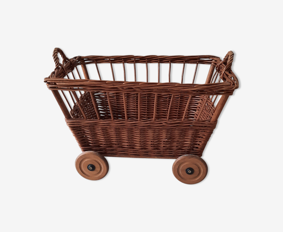 Panier a jouets a roulettes