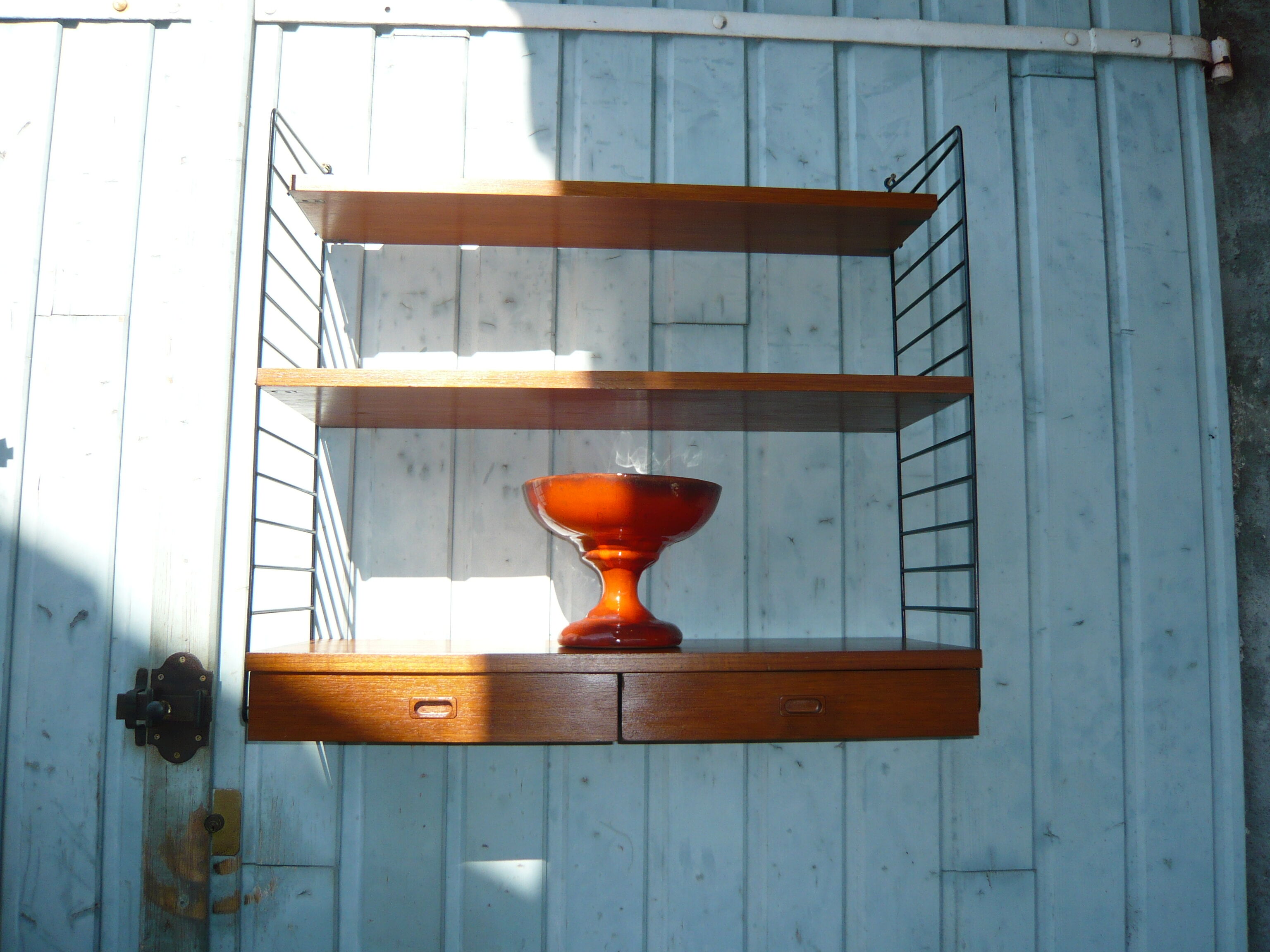 Scandinavian tomado string