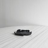 Vide-poche artisanal en céramique noire émaillée