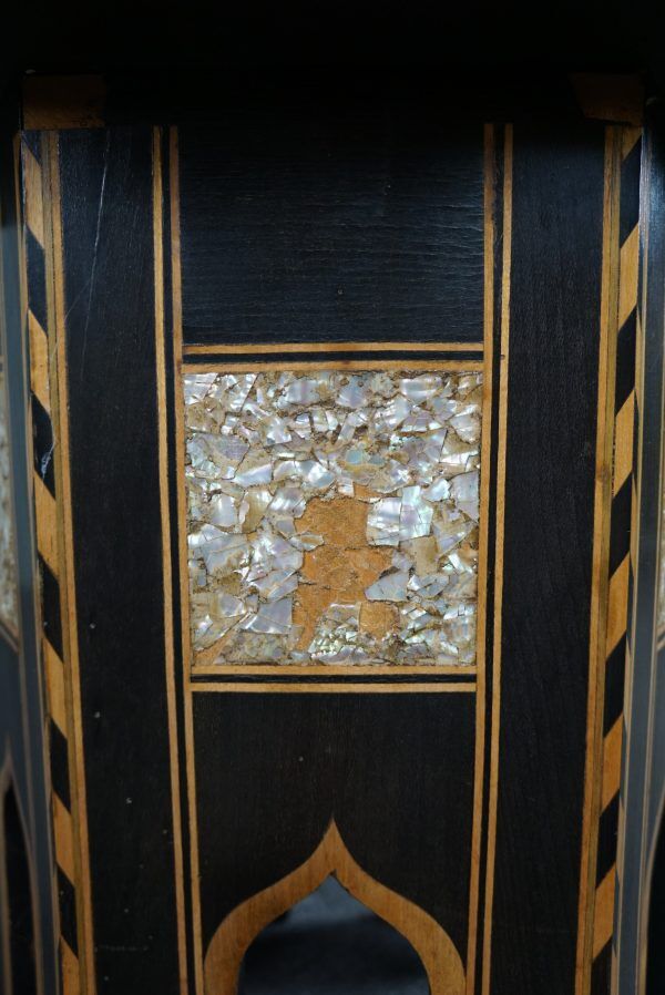 Side table in mother-of-pearl, ancient oriental mosaic