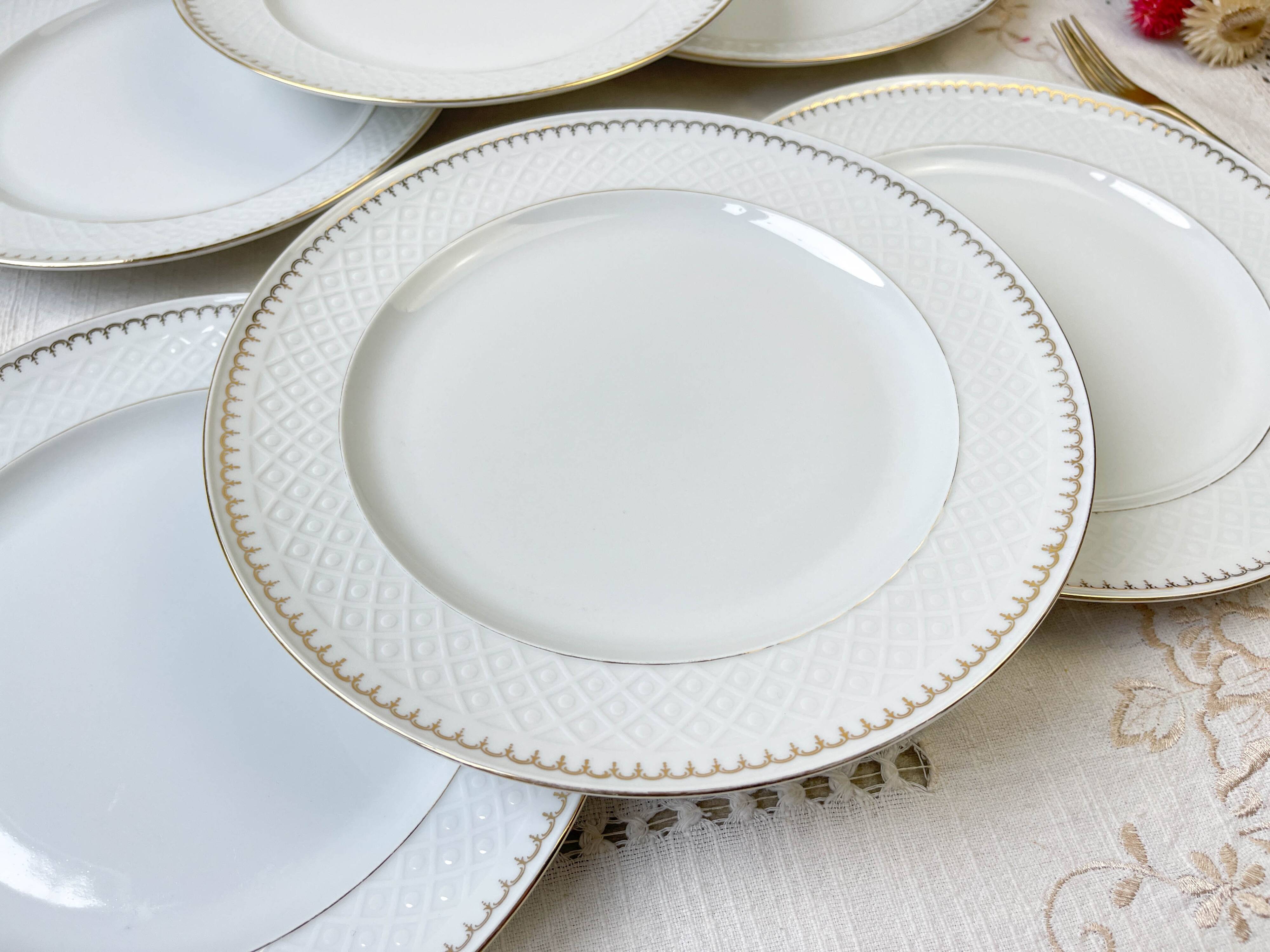 7 vintage flat plates in golden white porcelain BAVARIA model "Annabell"