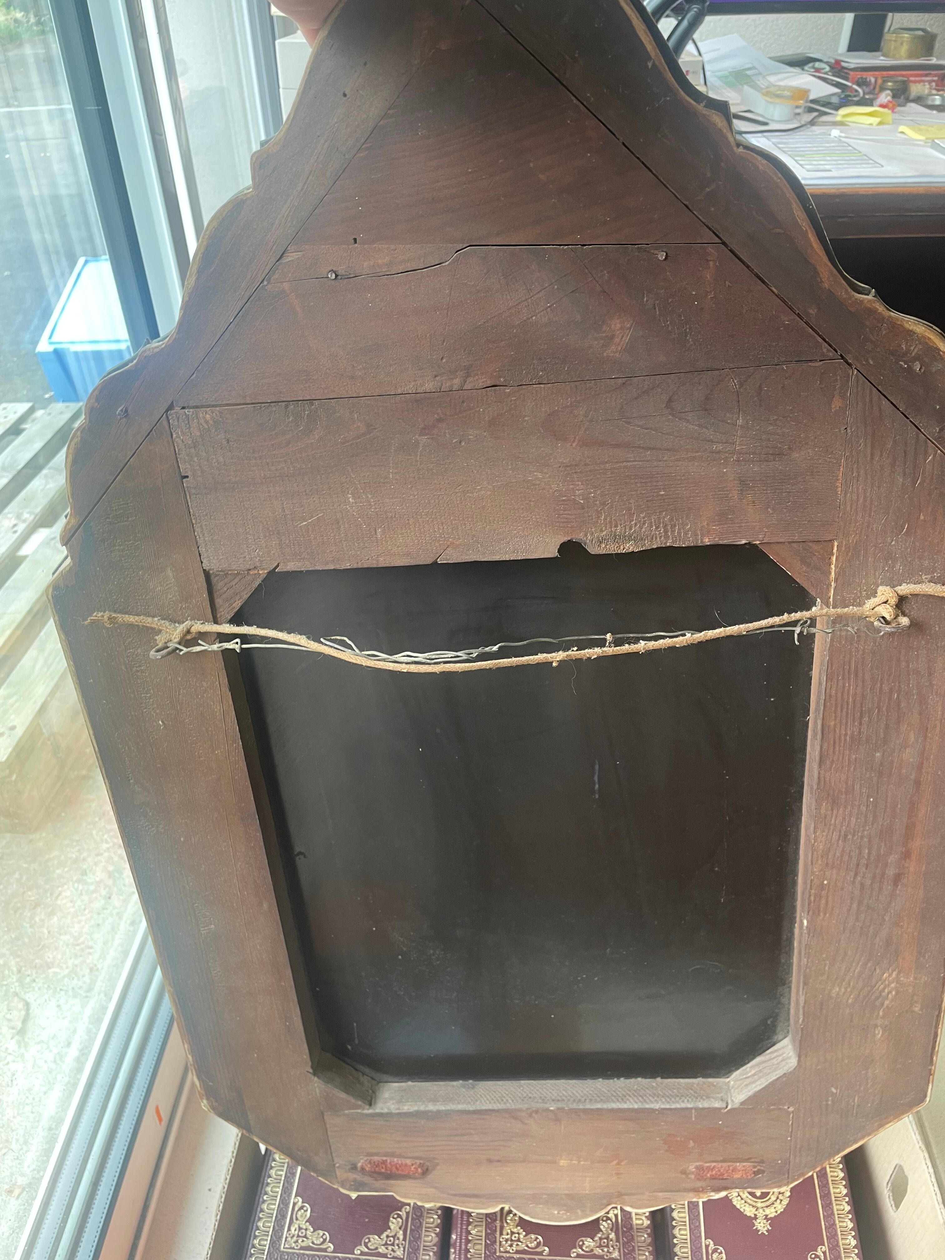 Venetian mirror with pareclose 19th / 20th century Height 80 cm