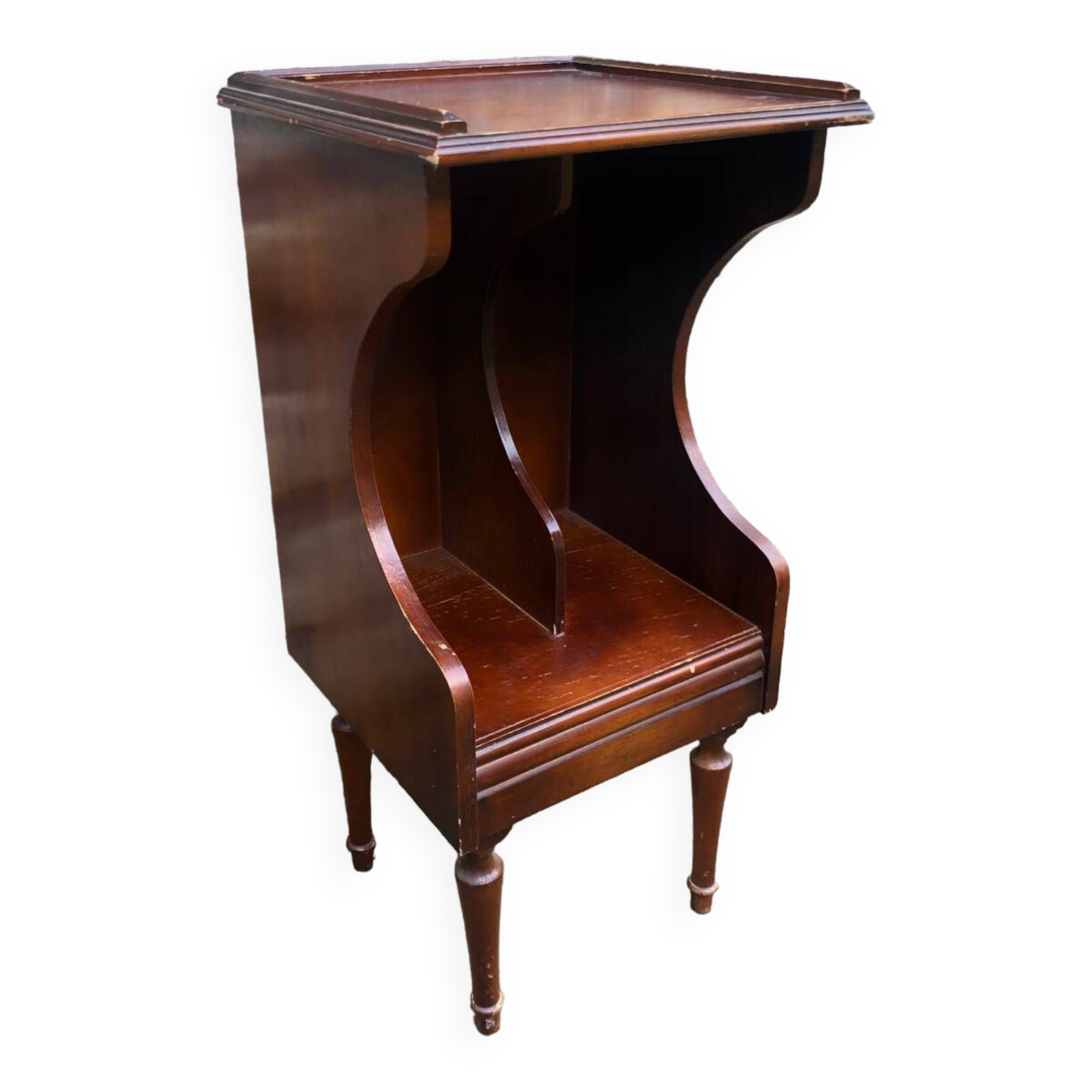 Bedside record holder