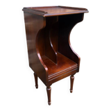 Bedside record holder