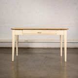 Table de campagne avec tiroir