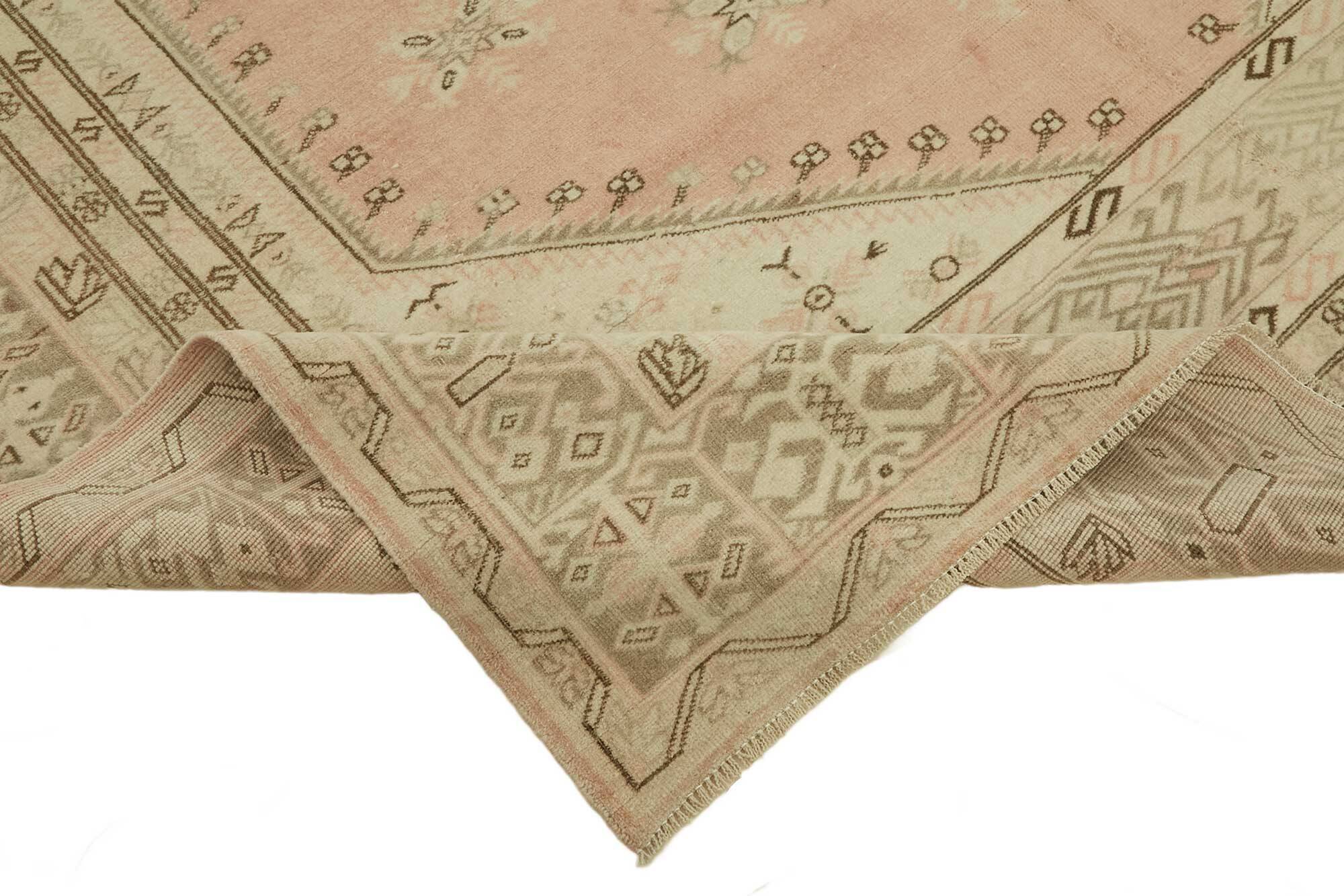 Turkish Vintage Anatolian Rug 195 cm x 297 cm