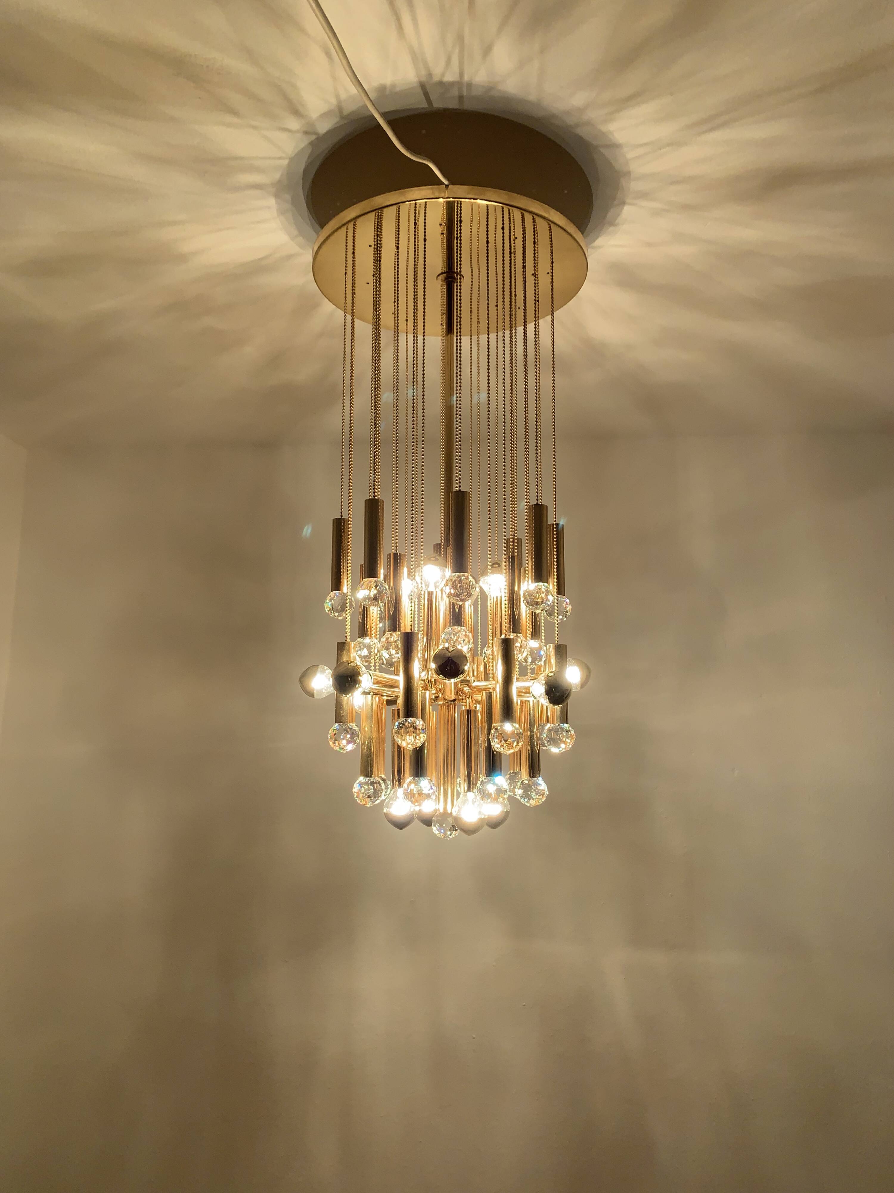 Lustre doré d'Ernst Palme