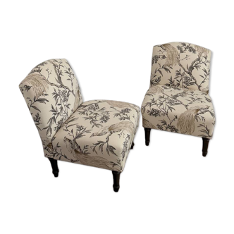 Paire de chauffeuses — tissu chinoiserie oiseaux exotiques