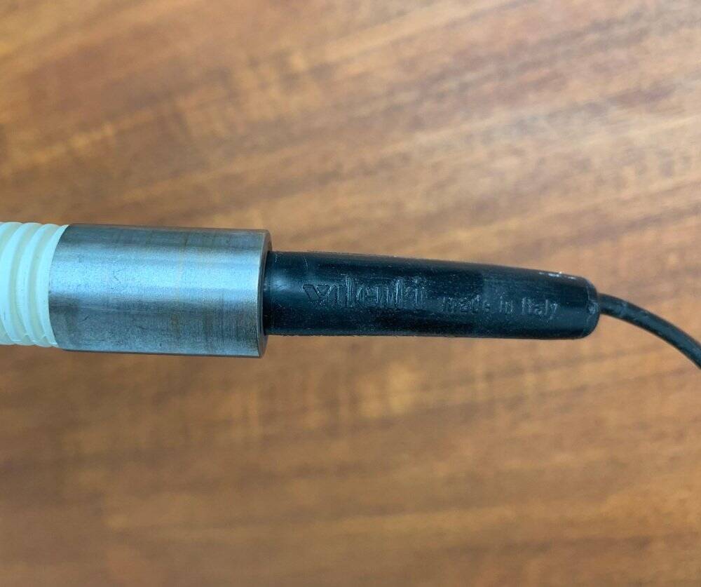 Hebi Vintage Table Lamp from the Italian Space Age by Isao Hosoe for Valenti Luce