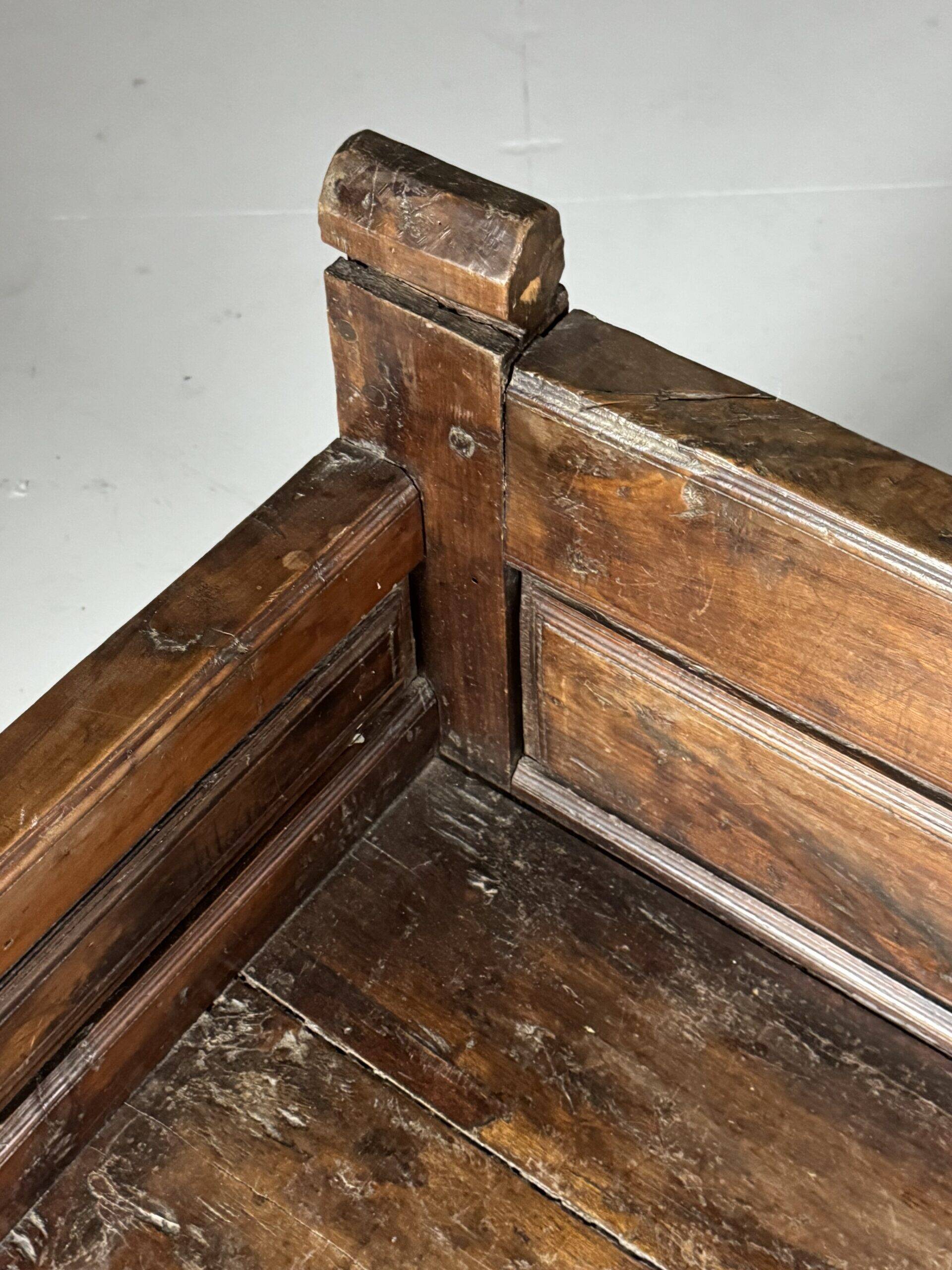 Spanish bench 18th century