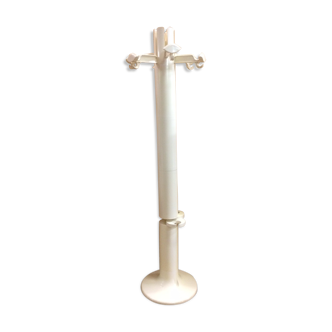 Coat rack model planted by Giancarlo Piretti for Castelli 1972