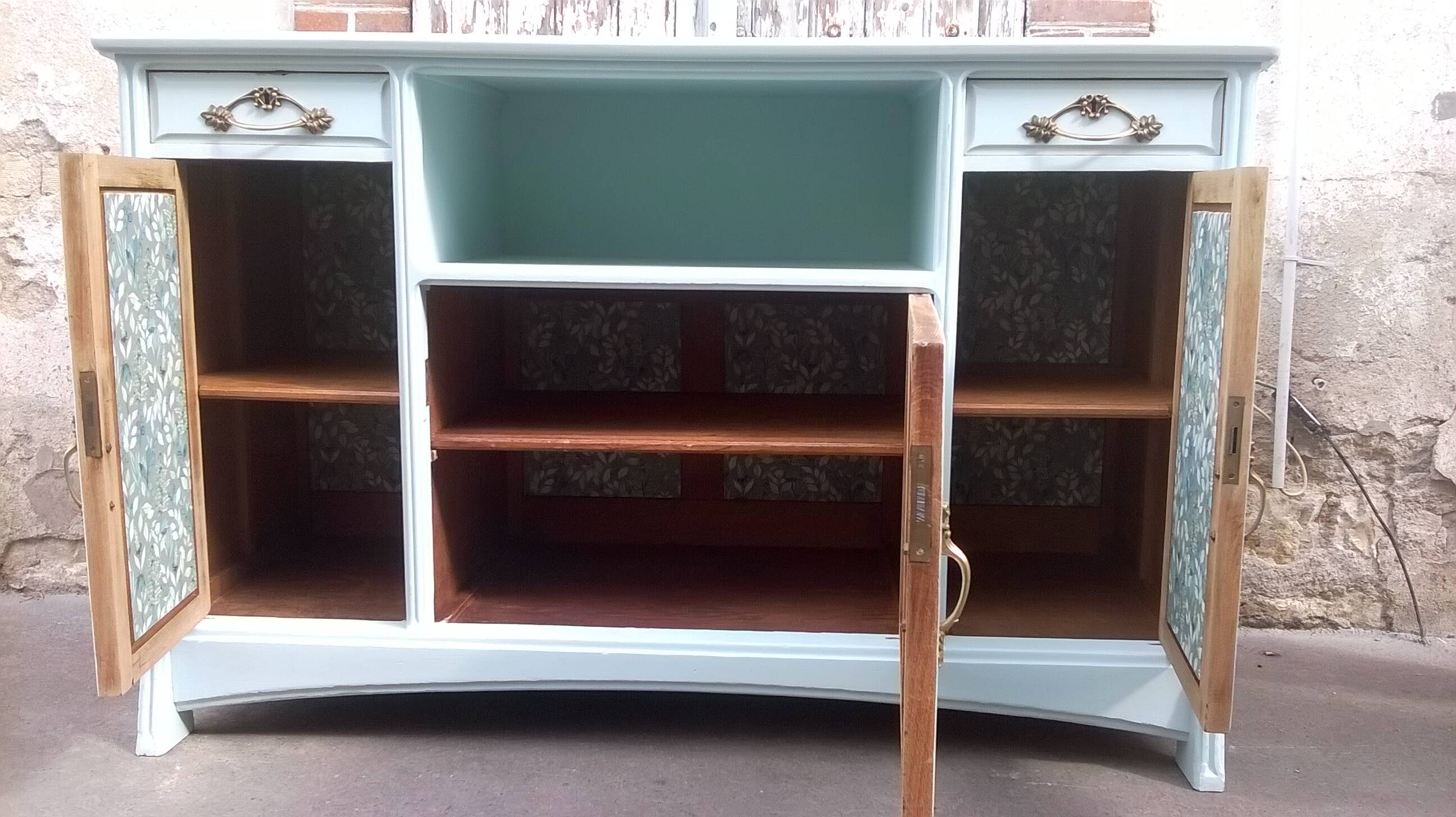 1930s Art Nouveau buffet