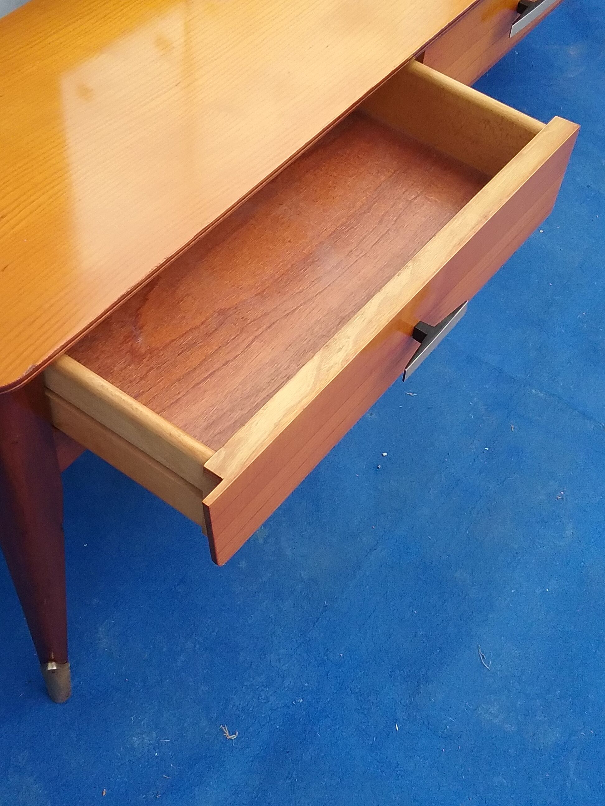 Vintage triptych console