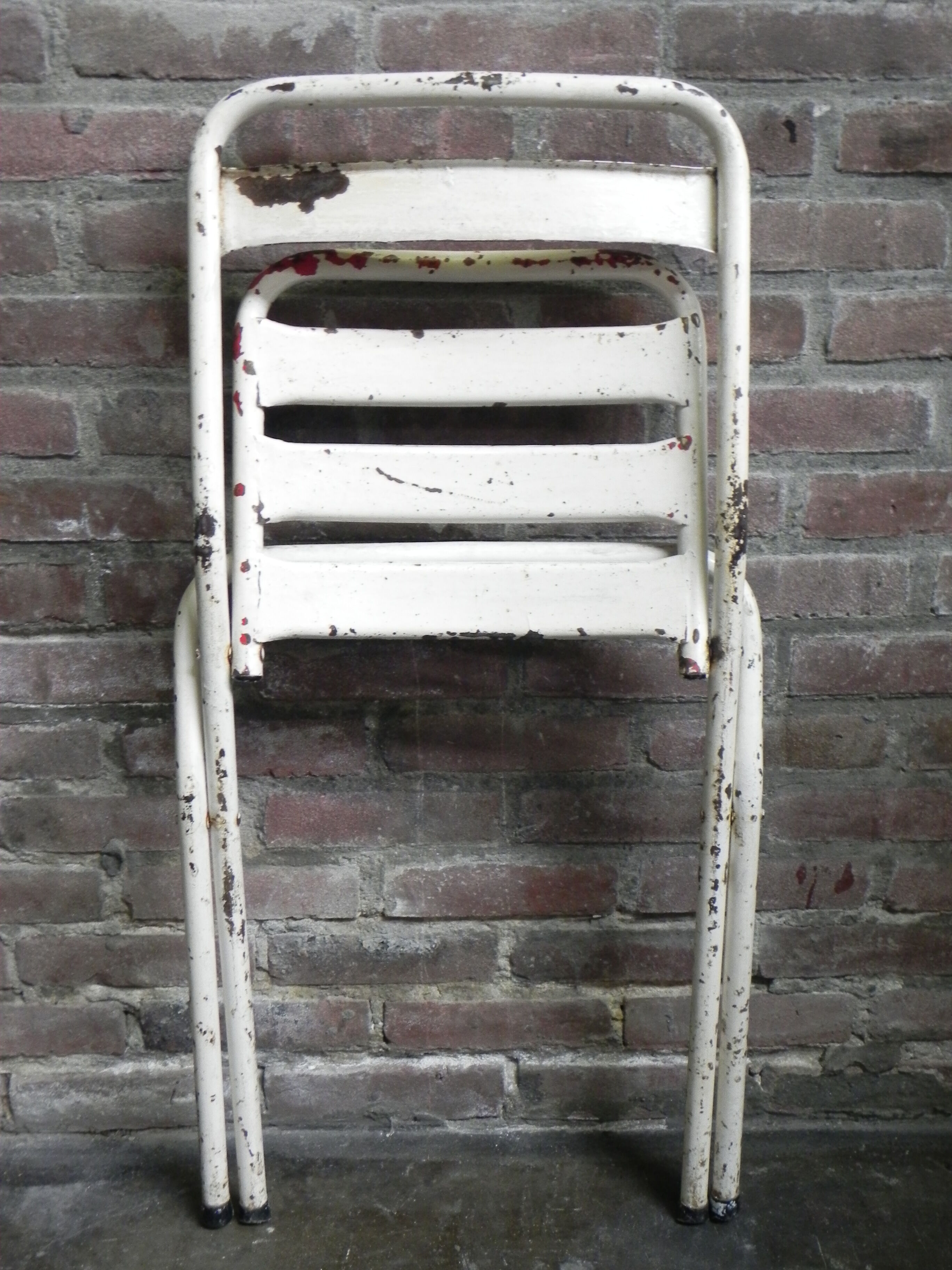 Industrial steel folding chair