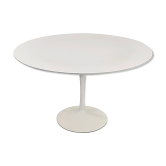 Laminated table Tulip 120 cm by Eero Saarinen edited by Knoll, 1960s