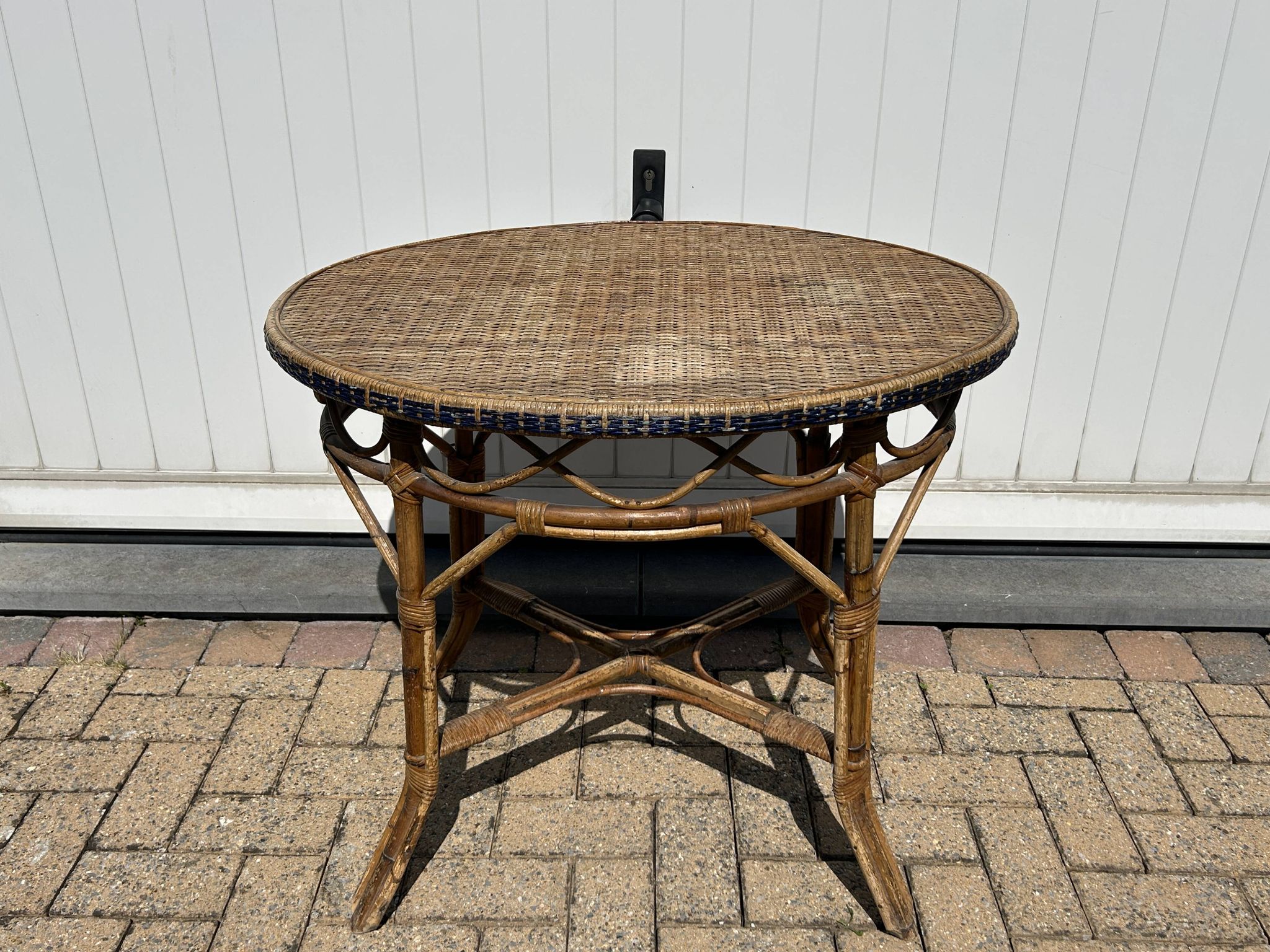 Table rotin et bambou