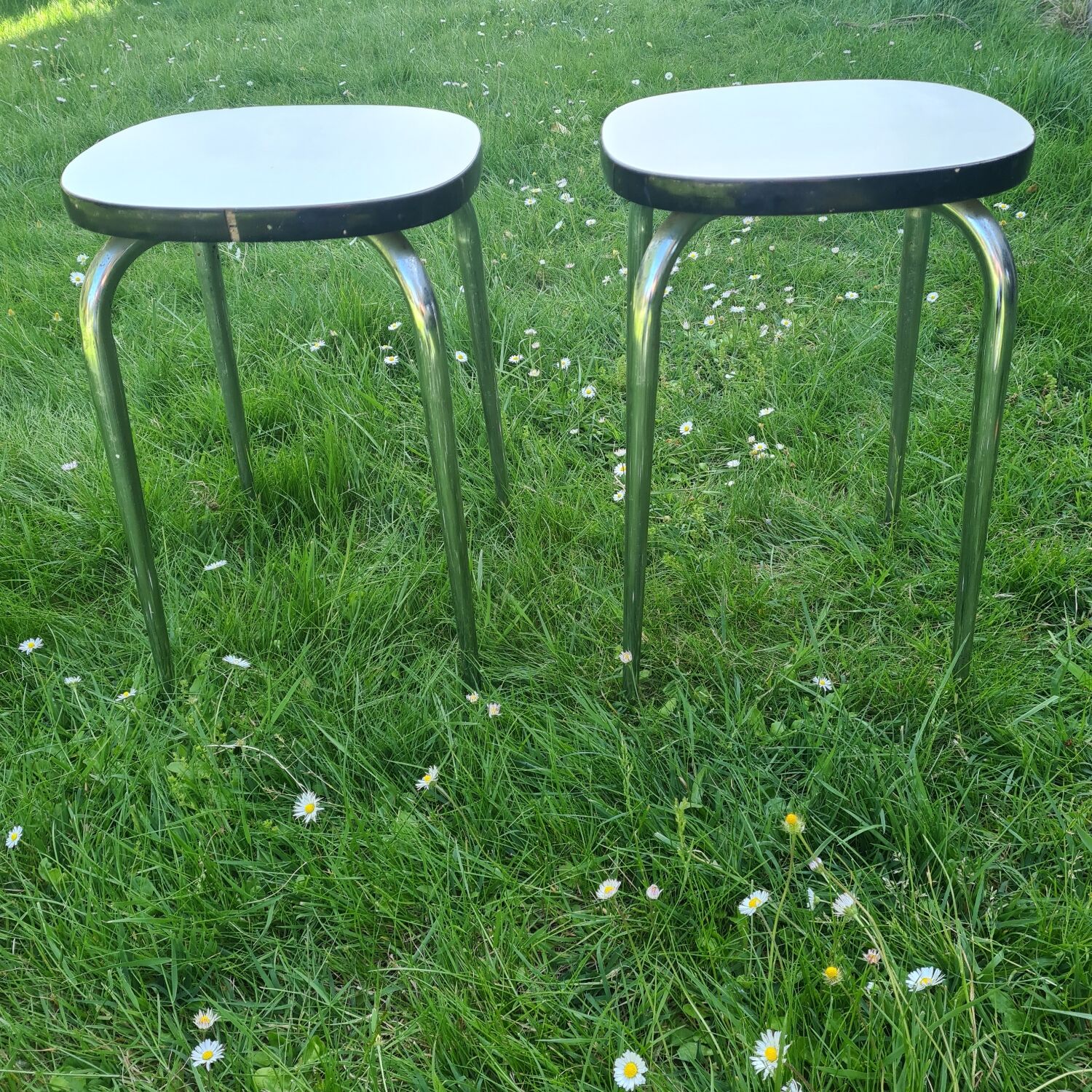 Set of 2 formica stools