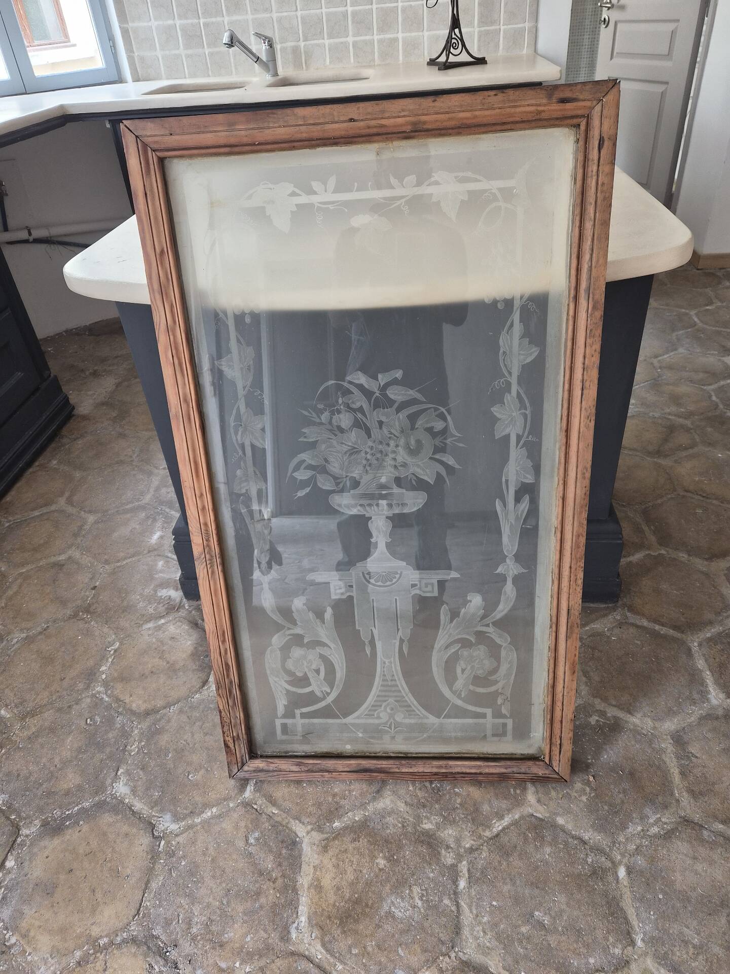 Vitre de bistrot 1900 en verre dépoli