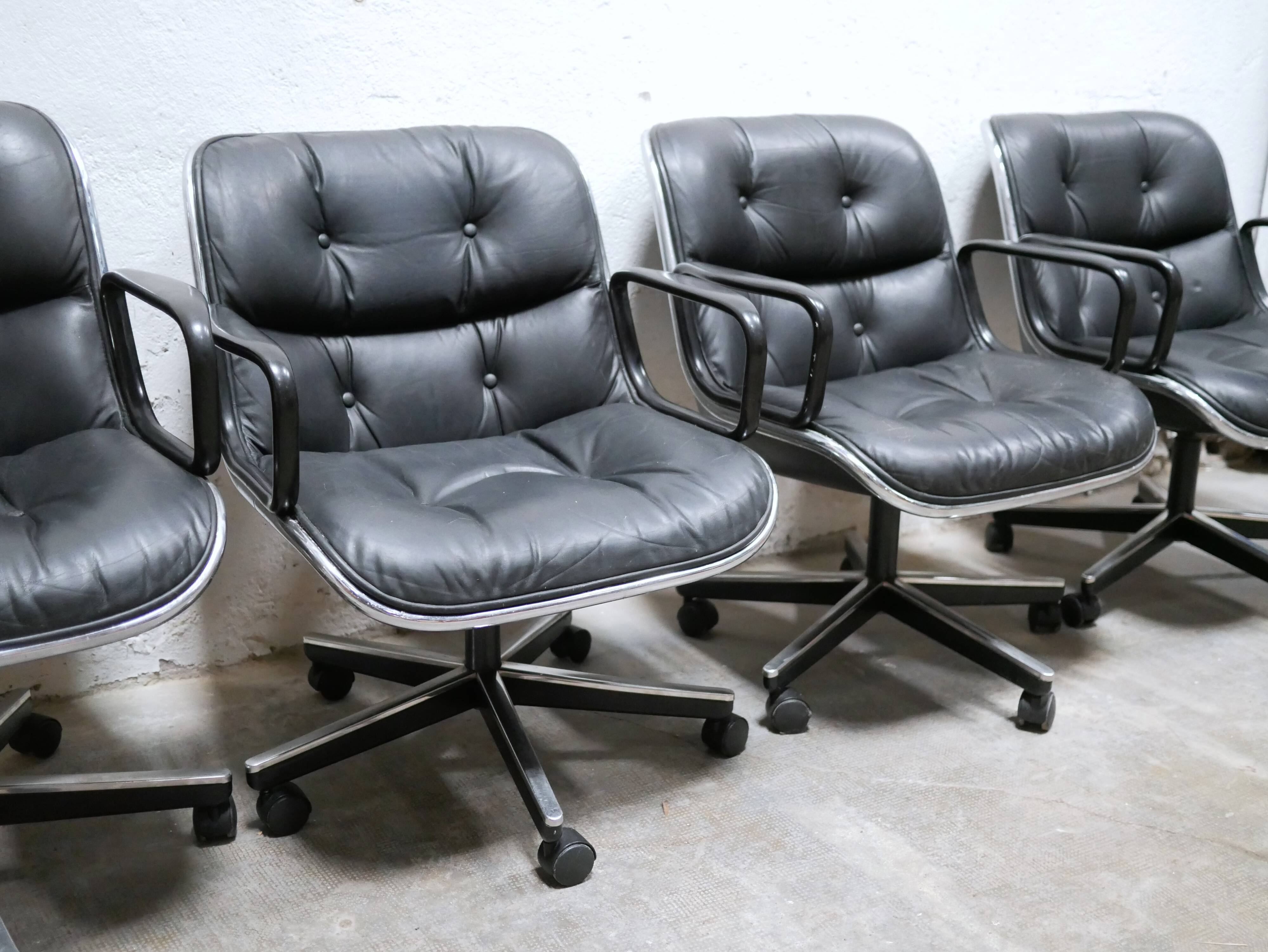 Black leather armchair by Charles Pollock for Knoll International