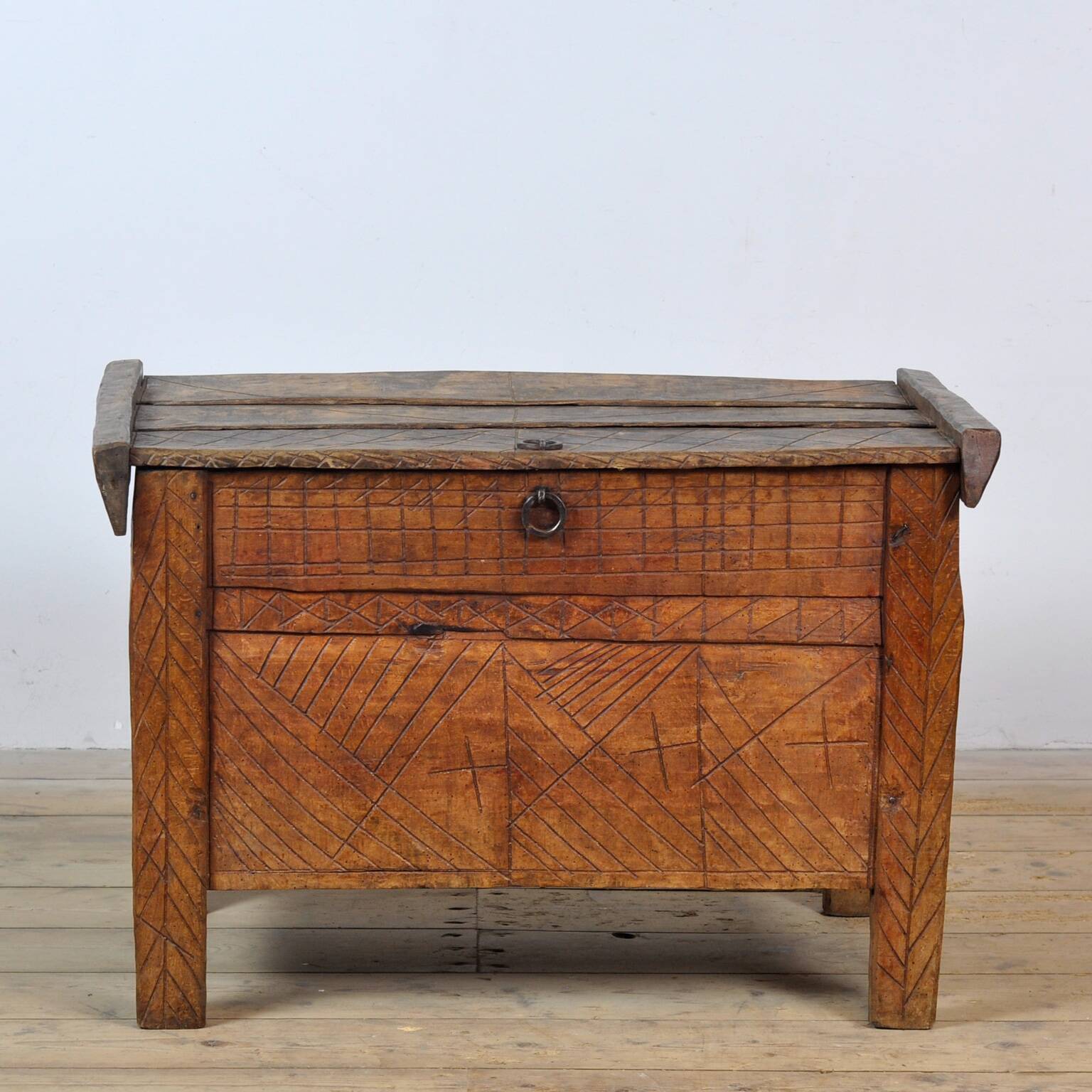 Antique shepherd's chest, 1880s