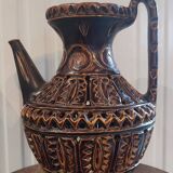 Bessone incised ceramics in Vallauris