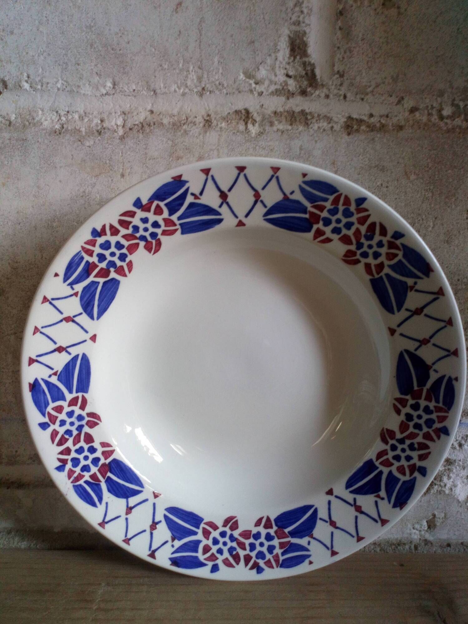 Six old plates in Sarreguemines of the "Turbigo" service