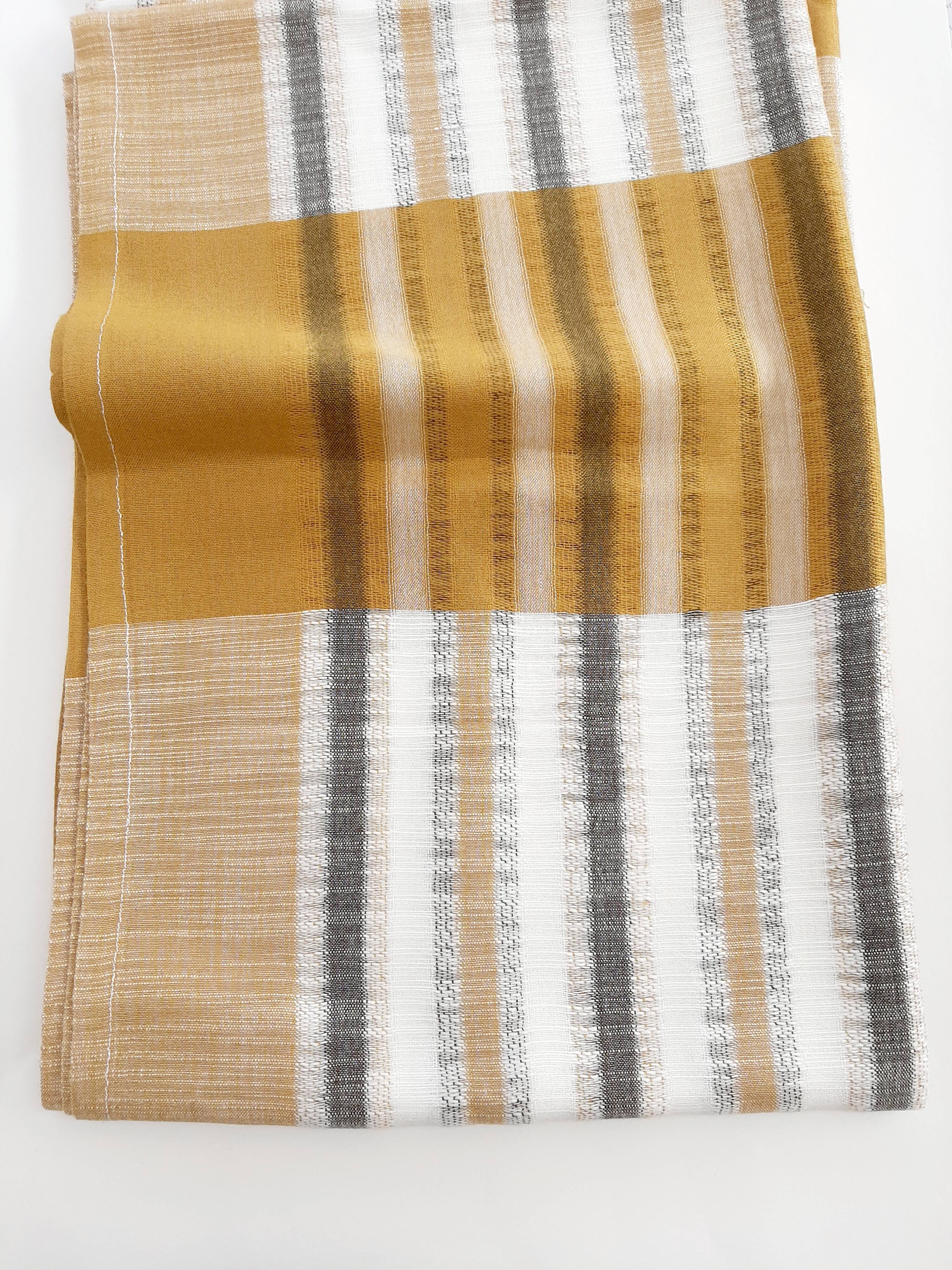 Nappe vintage et 8 serviettes