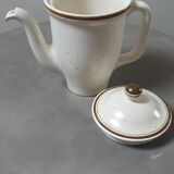 Coffee pot