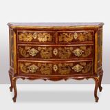 Venetian Louis XV style chest of drawers. 1950s.