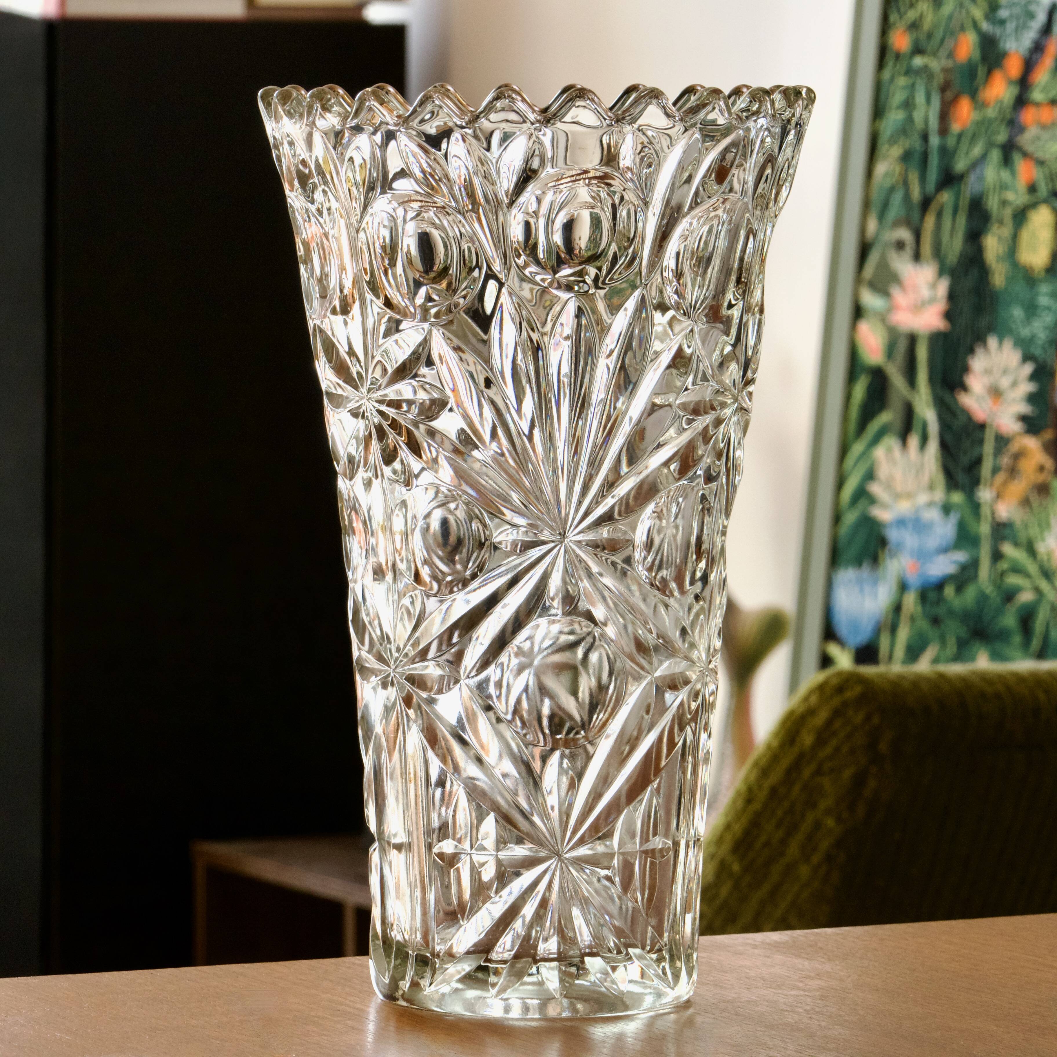 Large vintage vase in thick cut glass