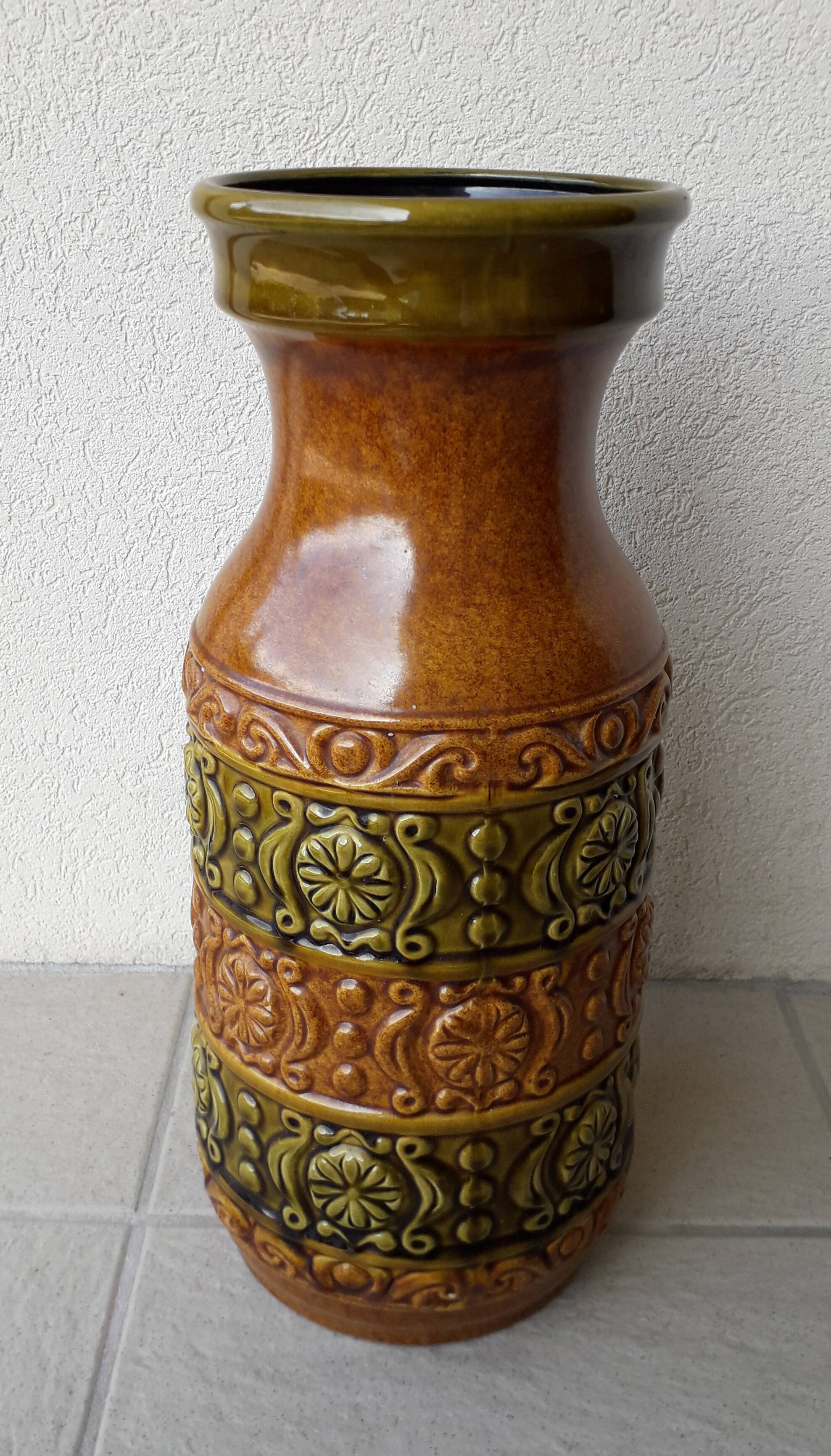 1970s ceramic vase