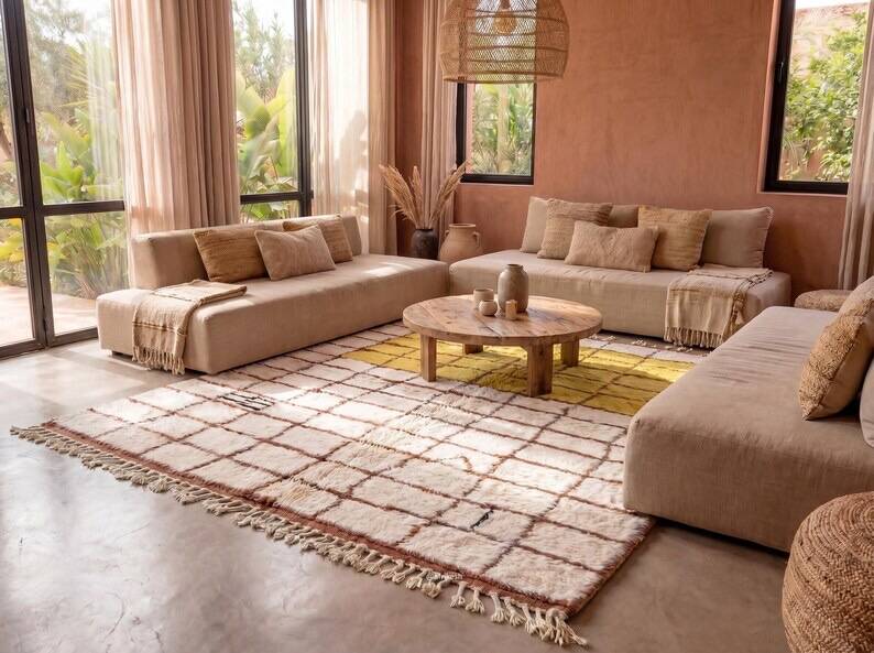 Handmade pure wool rug, size 200/300 cm.