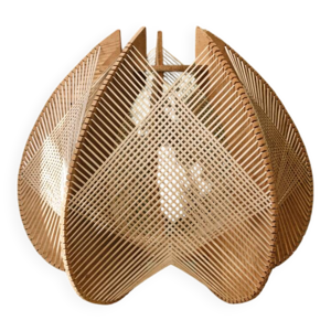 Suspension moderniste - bois