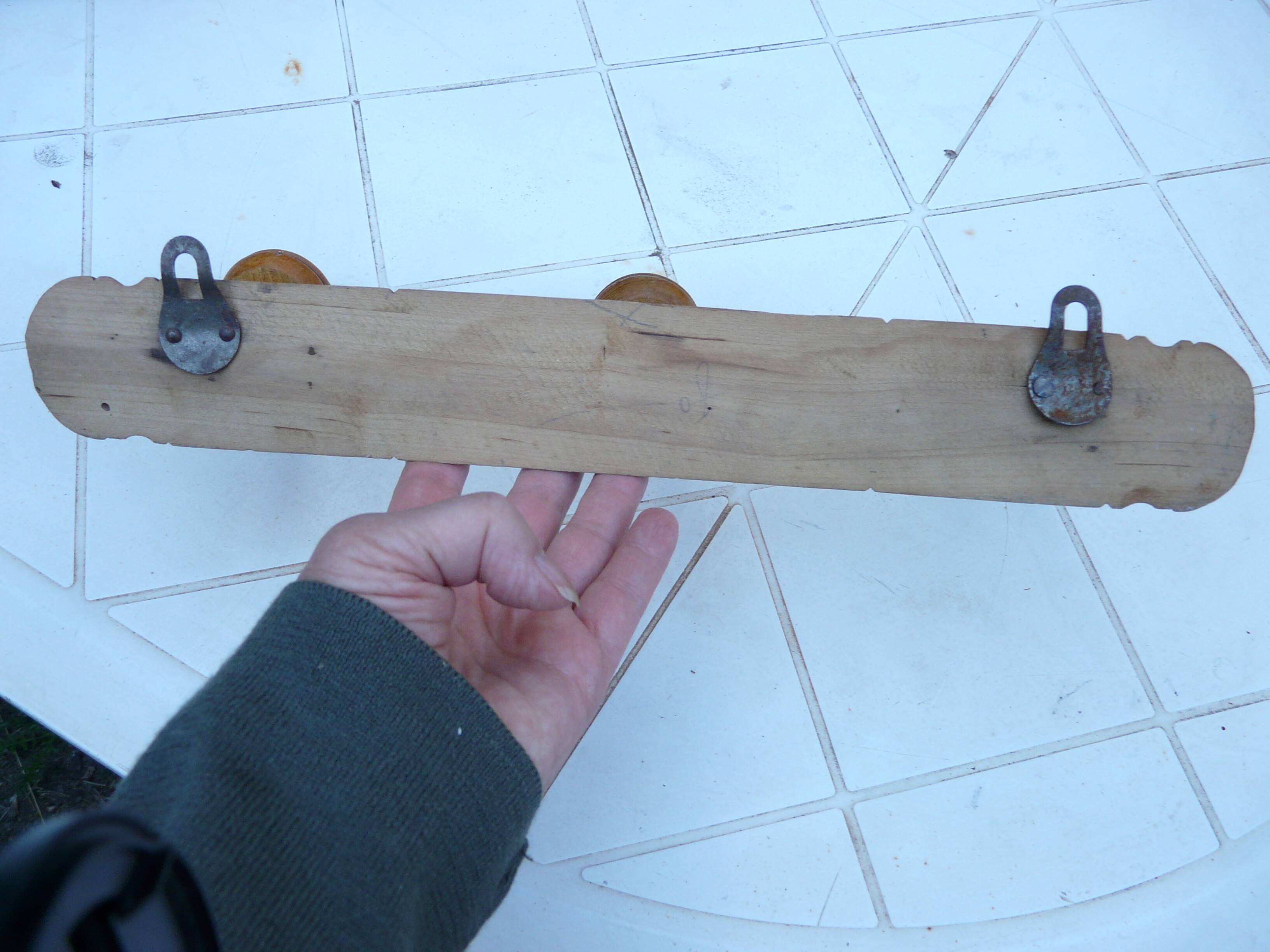 Wooden wall coat rack turned in imitation of bamboo, 3 hooks, 1900s