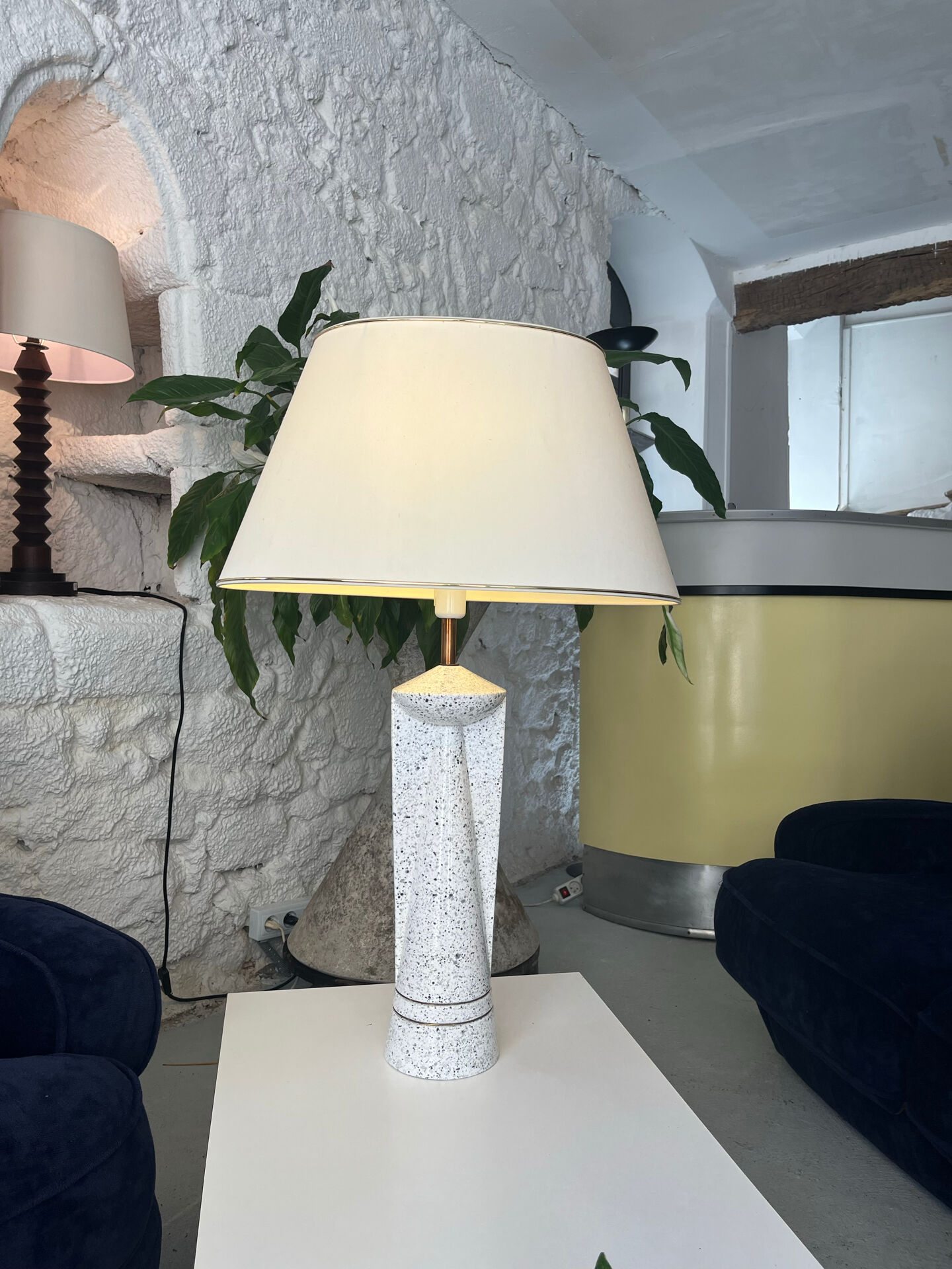 Art Deco style lamp