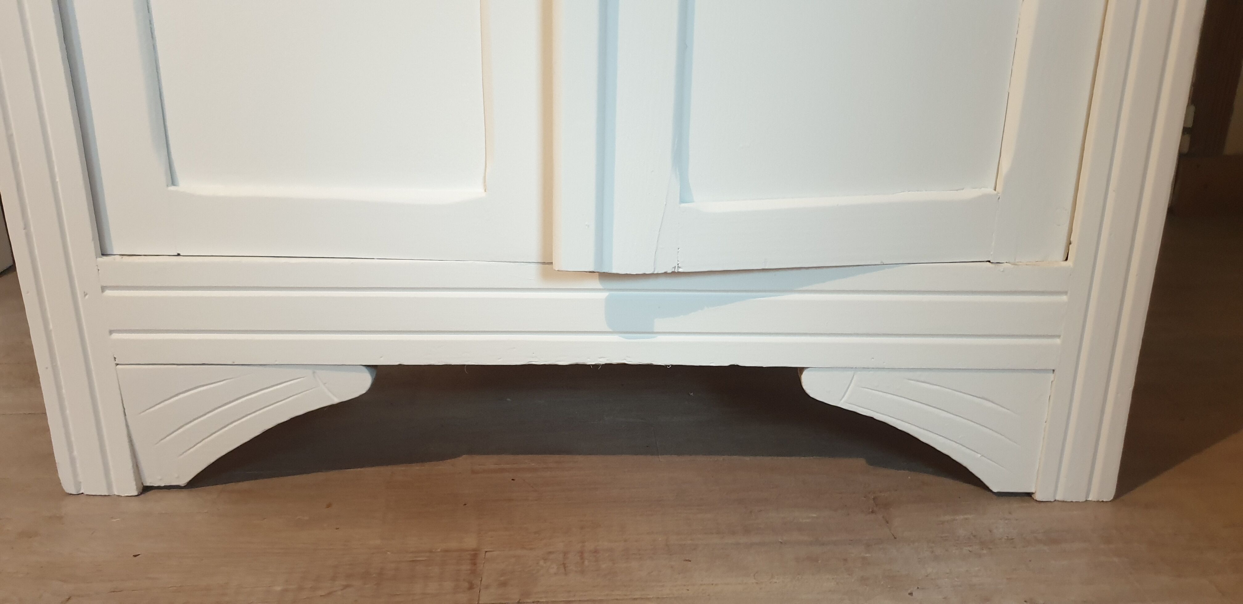 White parisian wardrobe in solid wood