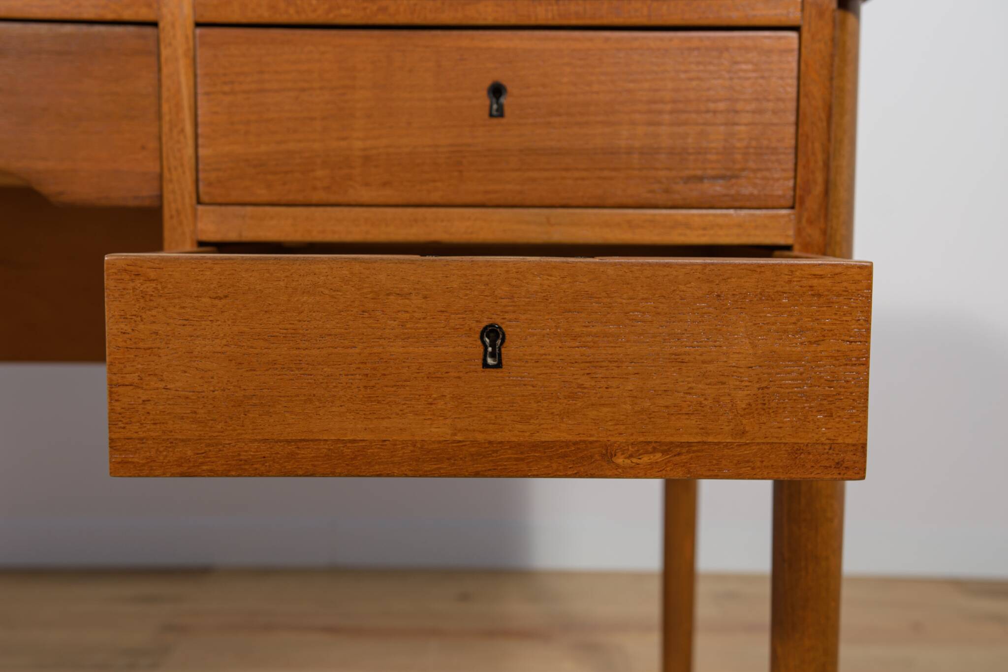 Mid-Century Freestanding Teak Desk, Denmark, 1960s