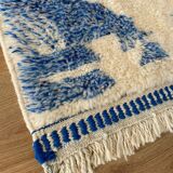 Tapis berbère à motifs bleu