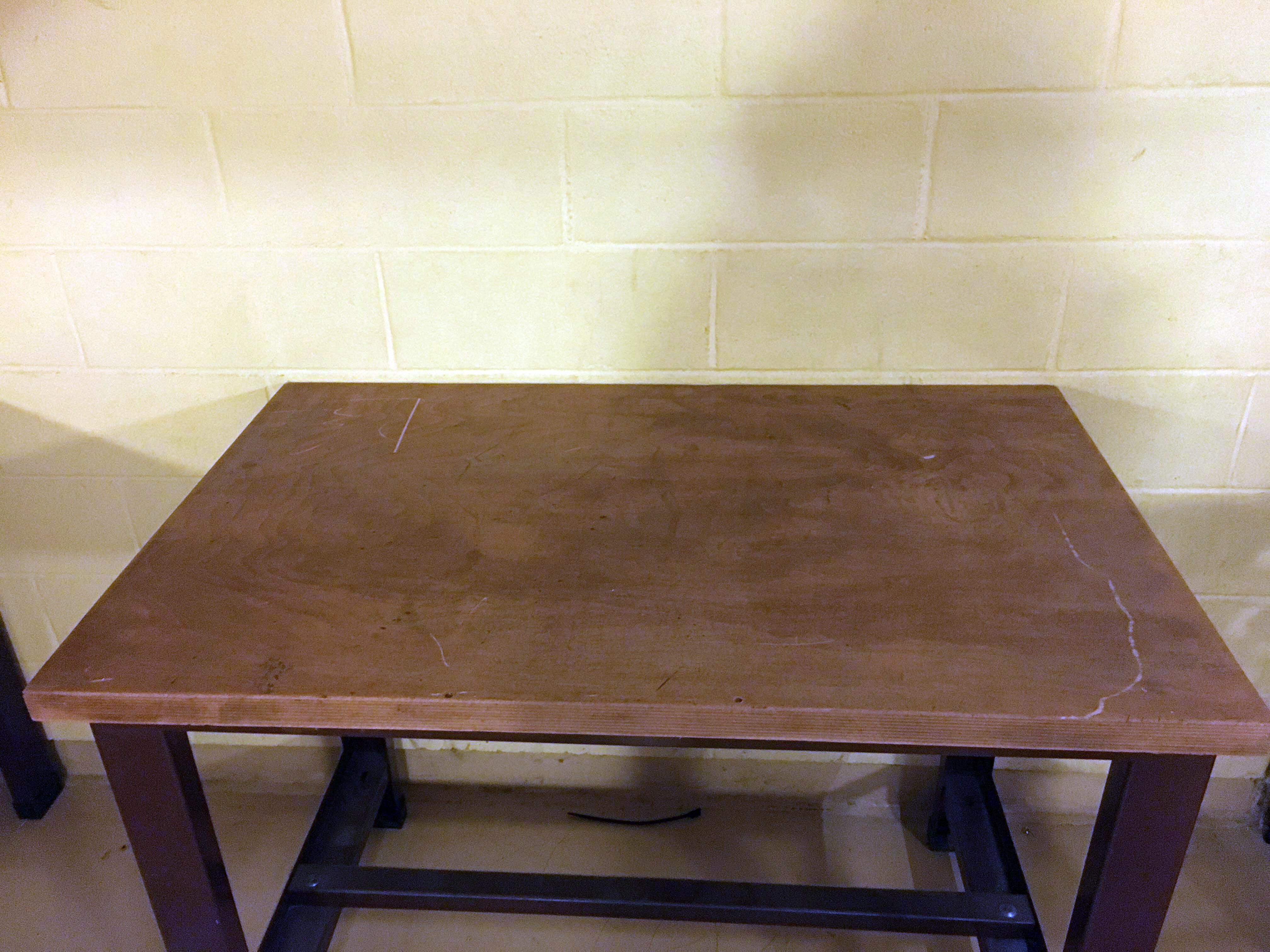 Industrial workbench