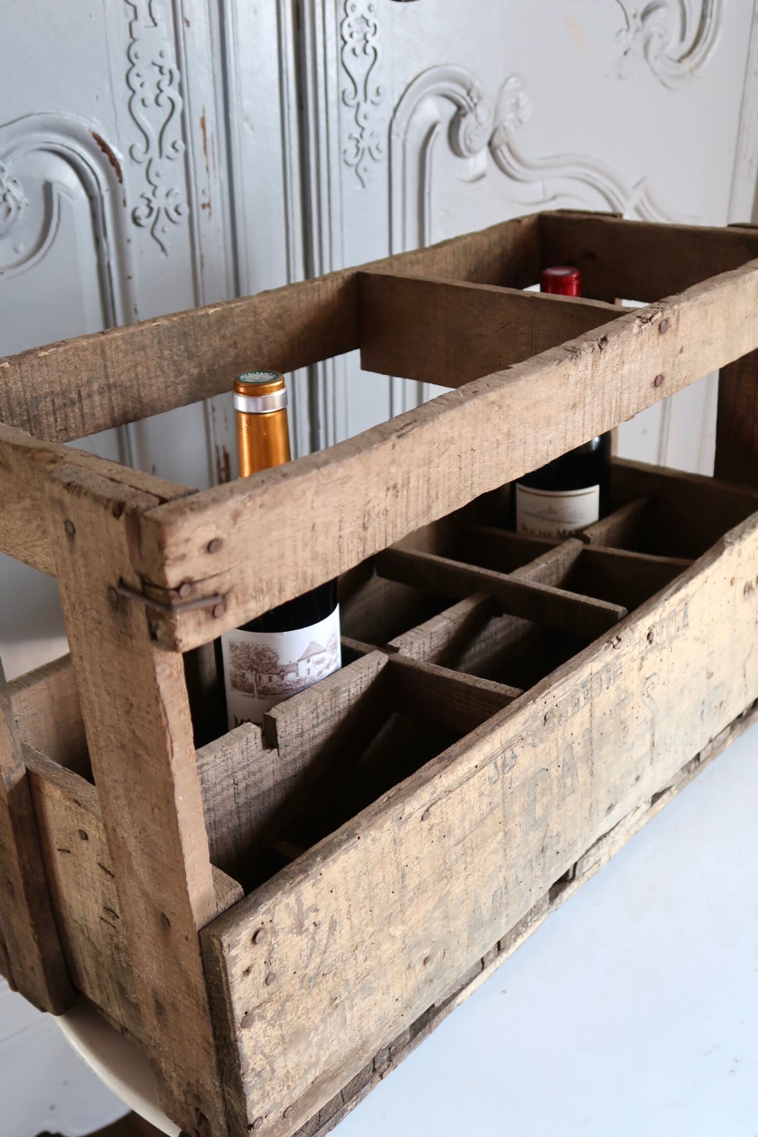 Wooden bottle locker box