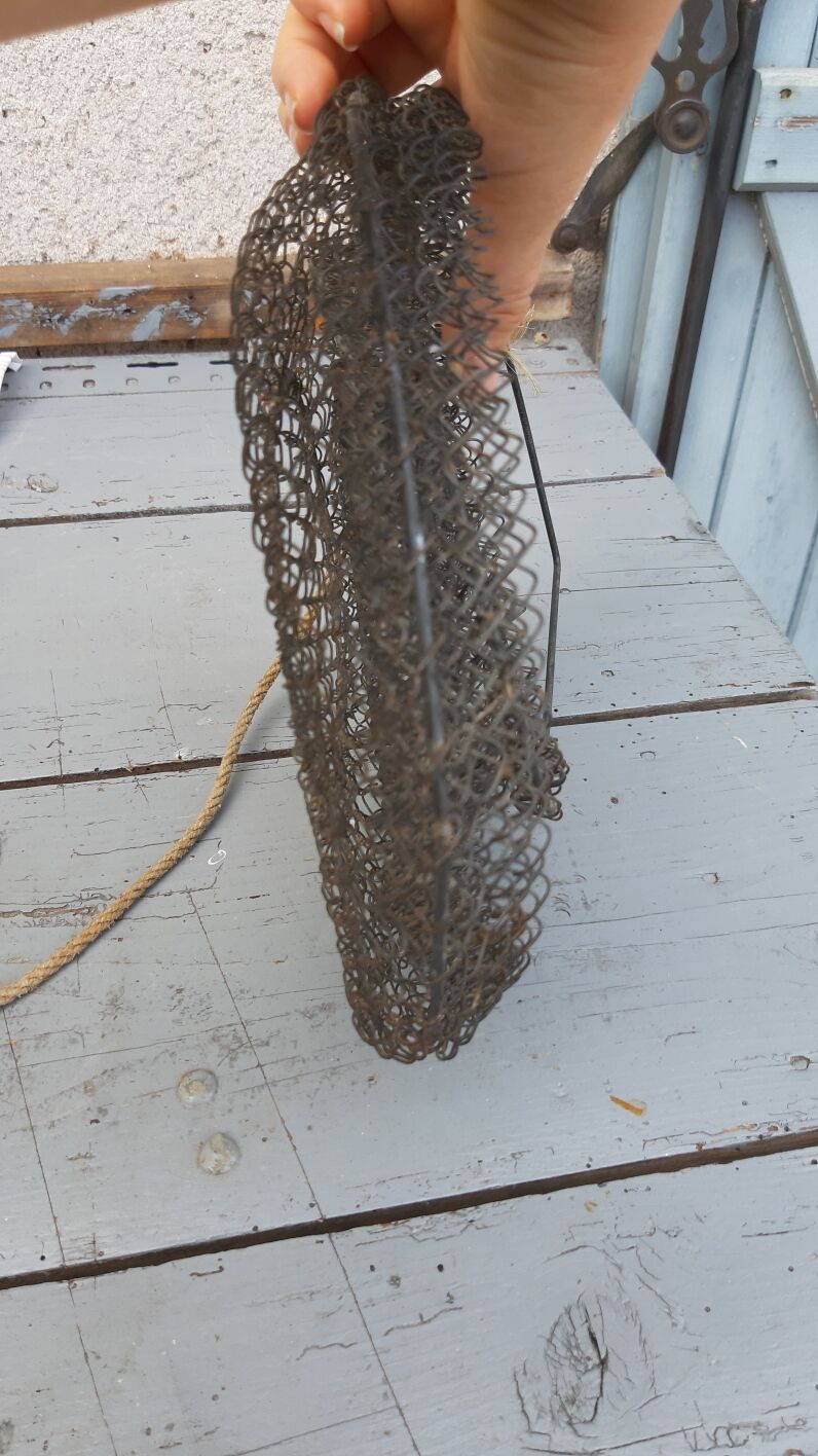 Panier de pêche goujonnière pécheur vintage