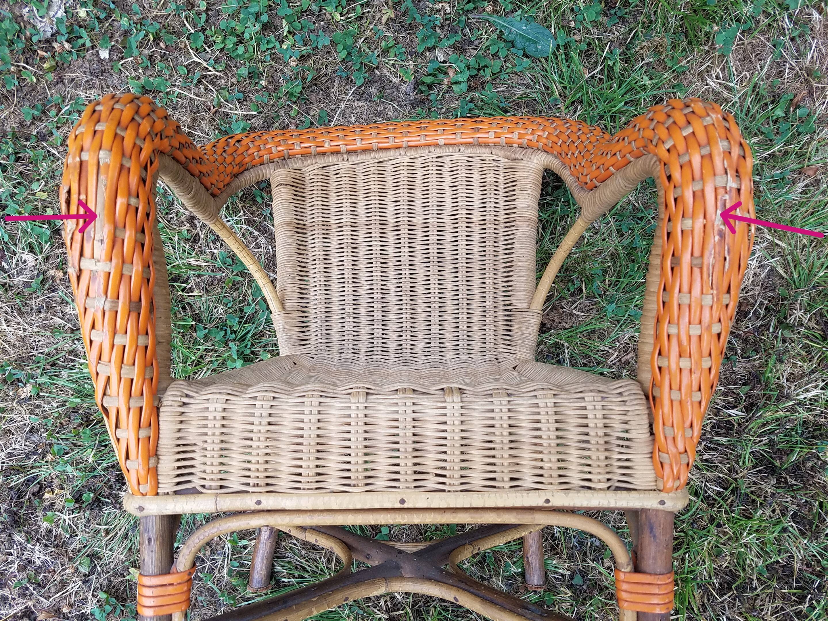 Fauteuil et table en rotin pour enfant